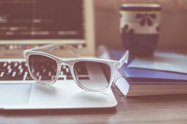 Arbeitsmaterialien und Notizbuch für Coaching